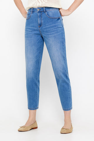 Jeans Corte Mom con Bolsillos