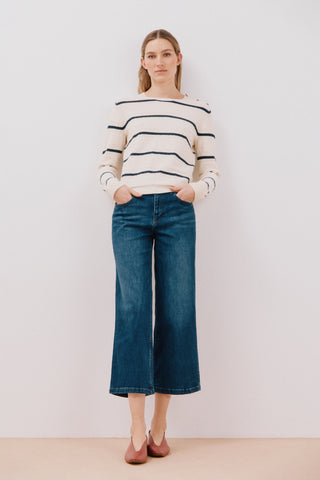 Jeans Crop Talle Alto con Bolsillos