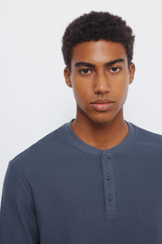 Camiseta Mana Larga con Detalle Botones