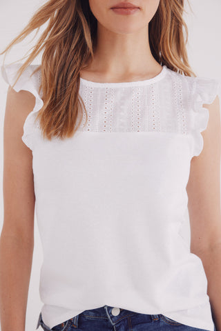 Camiseta Bordada con Volantes