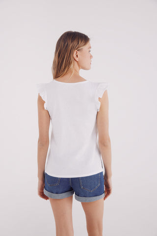 Camiseta Bordada con Volantes