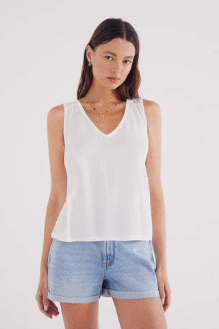 Camiseta sin Mangas con Detalle Crochet
