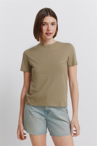 S/S Studs T-Shirt.