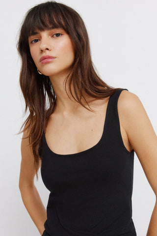 Sleeveless Square-Neck Top.