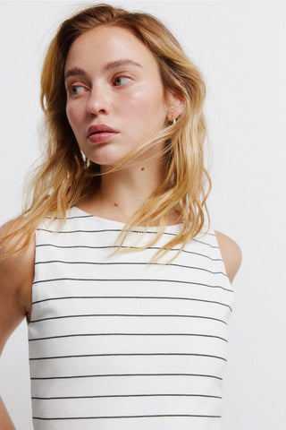 Sleeveless Boxy Top.