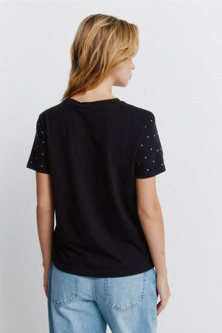 5.Pv26.T.B.Camiseta Tachas.