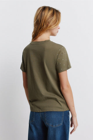 5.Pv26.T.B.Camiseta Tachas.