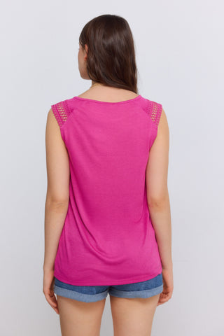 0.5.Oi26.T.B.Camiseta.Sm.Crochetfk.