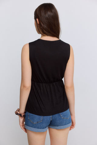 0.5.Oi26.T.B.Camiseta Pico Lace Fk.