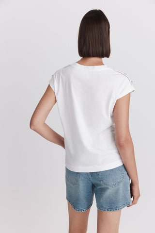 1.Oi26.T.B.Camiseta Lisa Botón.