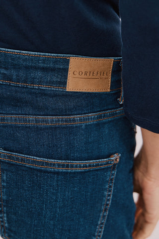 Jeans Mom Talle Medio con Bolsillos