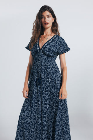 Vestido Manga Corta con Estampado Floral