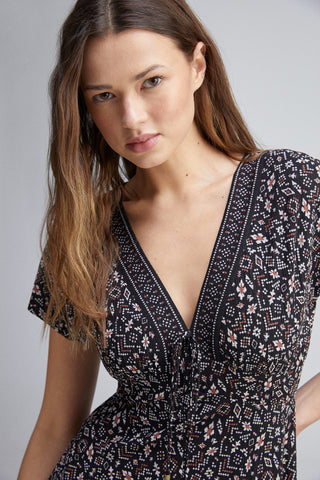 Vestido Midi con Estampado Geométrico