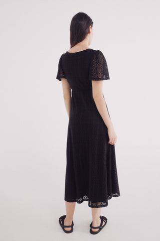 Vestido Midi Manga Capa de Crochet