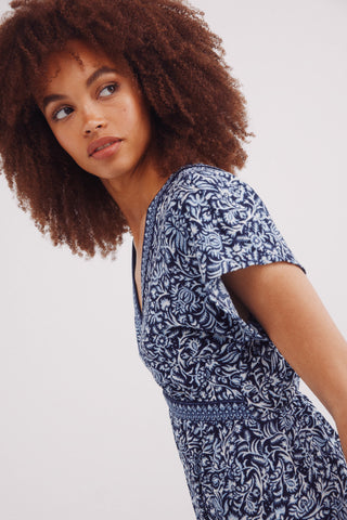 Vestido Manga Corta con Estampado Floral