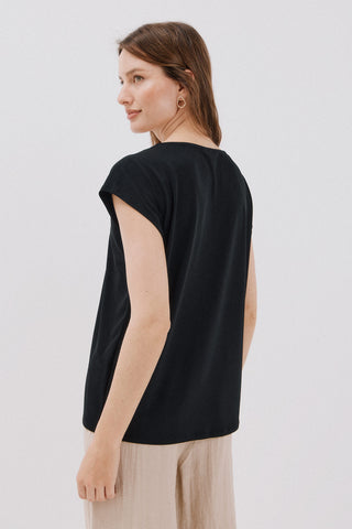 Camiseta Manga Corta con Cuello V.