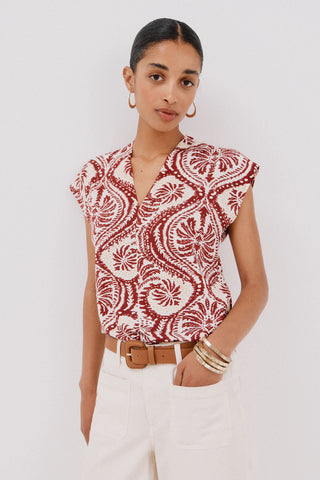 Camiseta Cuello V con Detalle Fruncido