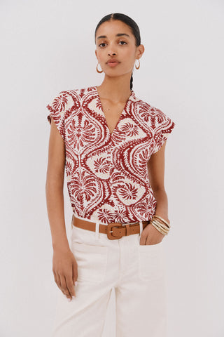Camiseta Cuello V con Detalle Fruncido