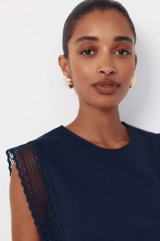 5.T.Ki Cam Rayas Lace.