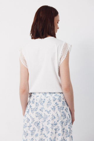 5.T.Ki Cam Rayas Lace.