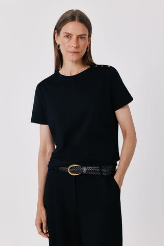 2.T.B. Camiseta Básica Botones.
