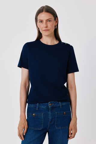 2.T.B. Camiseta Básica Botones.