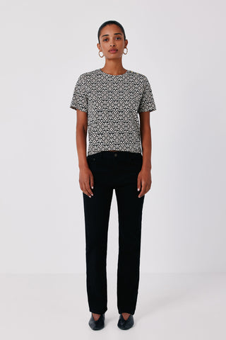 2.T.B. Camiseta Básica Botones.
