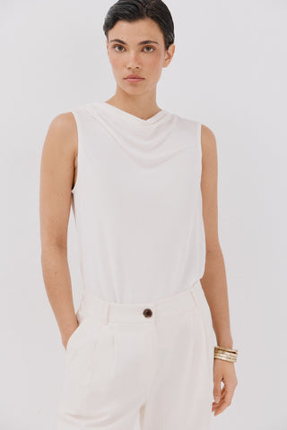Blusa Satinada con Drapeado