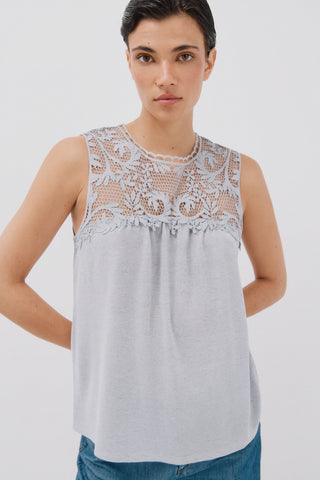 Camiseta sin Mangas con Encaje Floral