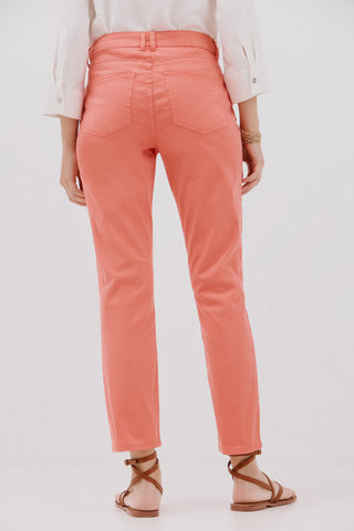 Jeans Crop Talle Medio con Bolsillos