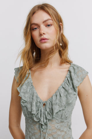 Lace Flounce V Neck S/S T-Shirt.