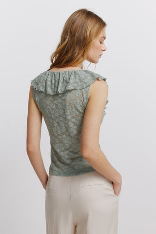 Lace Flounce V Neck S/S T-Shirt.