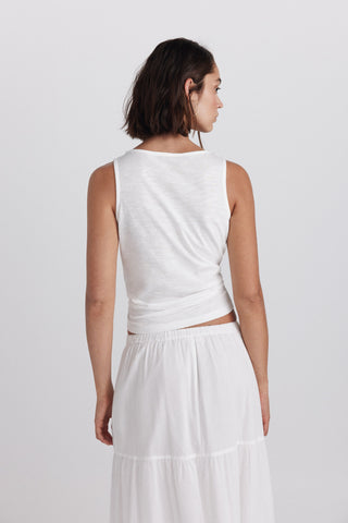 1.T./Gym.A.Camiseta Babero Crochet.