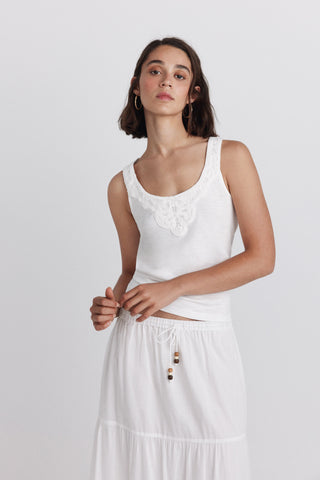 1.T./Gym.A.Camiseta Babero Crochet.