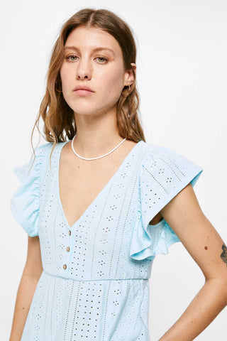 Blusa Peplum con Detalle Volantes.