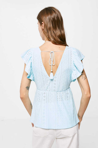 Blusa Peplum con Detalle Volantes.