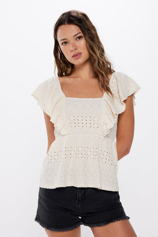 Blusa Escote Cuadrado con Volantes