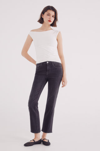 Blusa Asimétrica con Detalle Fruncido