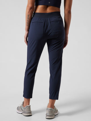 Pantalón Tobillero de Talle Medio