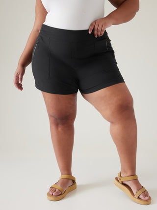 Short Deportivo Talle Medio con Bolsillos