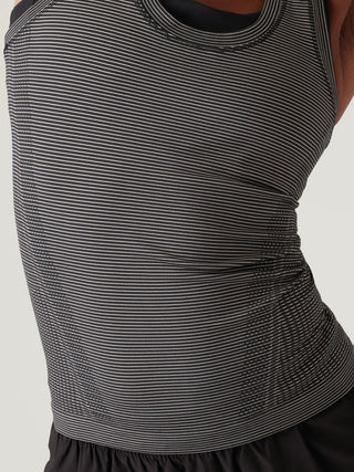 Camiseta sin Costuras con Espalda Cruzada