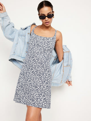 Vestido de Tirantes con Espalda Fruncida