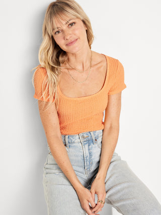 Camiseta Entallada Cuello Cuadrado