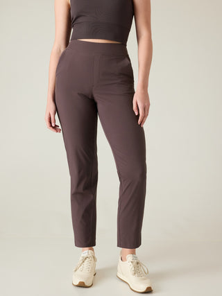 Pantalón Tobillero de Talle Medio