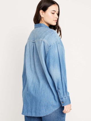 Camisa Denim Oversize con Bolsillo