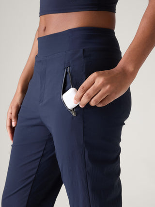 High-Waisted Sports Pants with Pockets