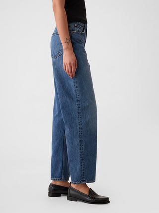 Jeans Barrel Talle Alto con Bolsillos