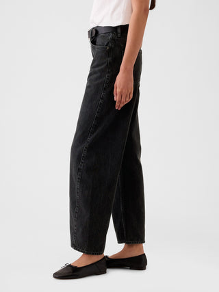 Jeans Barrel Talle Alto con Bolsillos