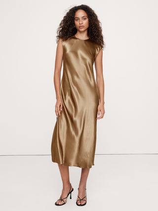 Vestido Cuello Cuadrado con Tejido Satinado