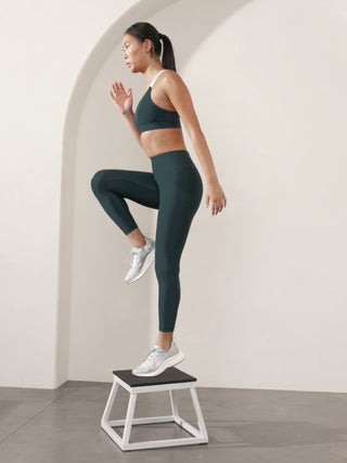 Interval Legging Talle Alto con Bolsillo